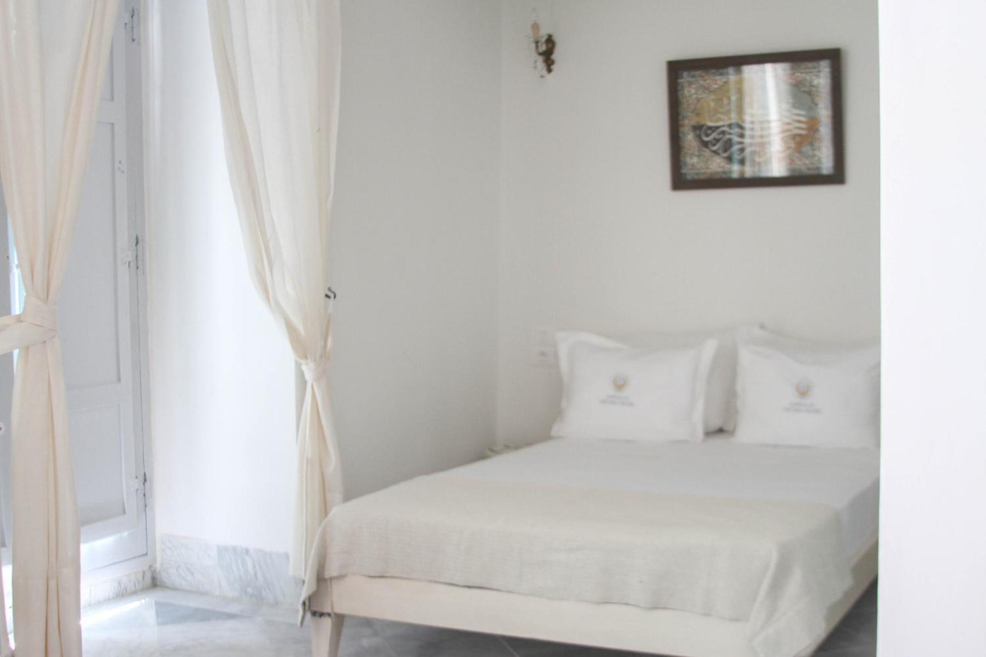 Dar Ben Gacem Kahia Bed and Breakfast Tunis Kamer foto