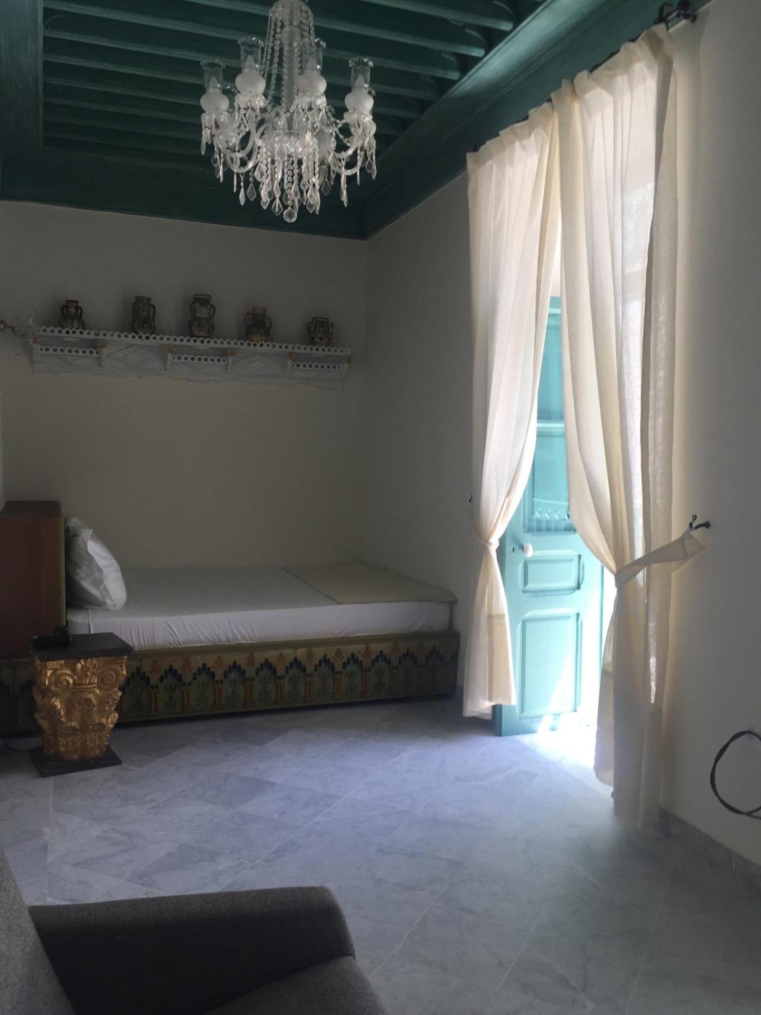Dar Ben Gacem Kahia Bed and Breakfast Tunis Kamer foto